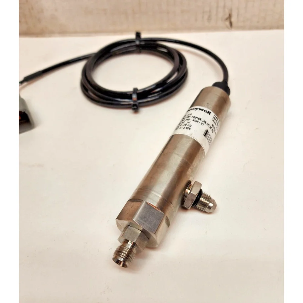 Honeywell Sensotec 9-28 VDC Configurable Pressure Transducer FDD1BN-1AK-2D-5C-6Q
